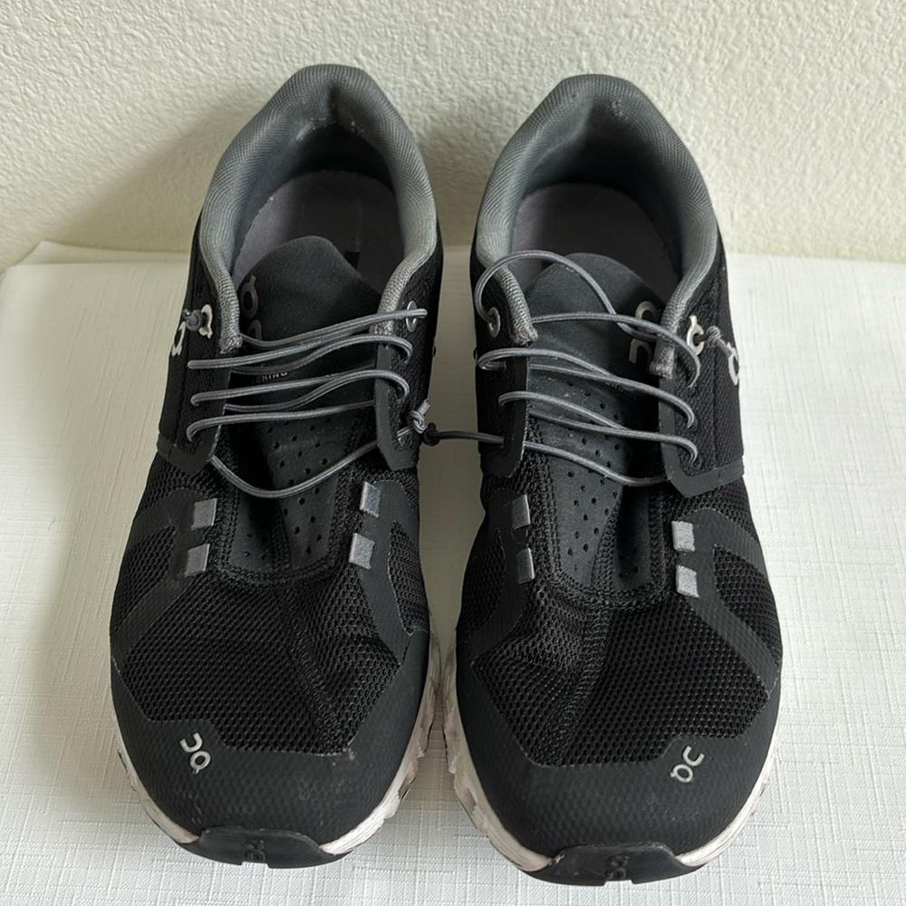 On cloud foam shoes